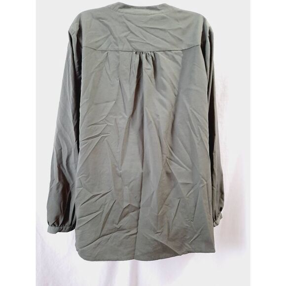 Laura Scott Green pintuck button front sz 18/20 blouse - Picture 2 of 4